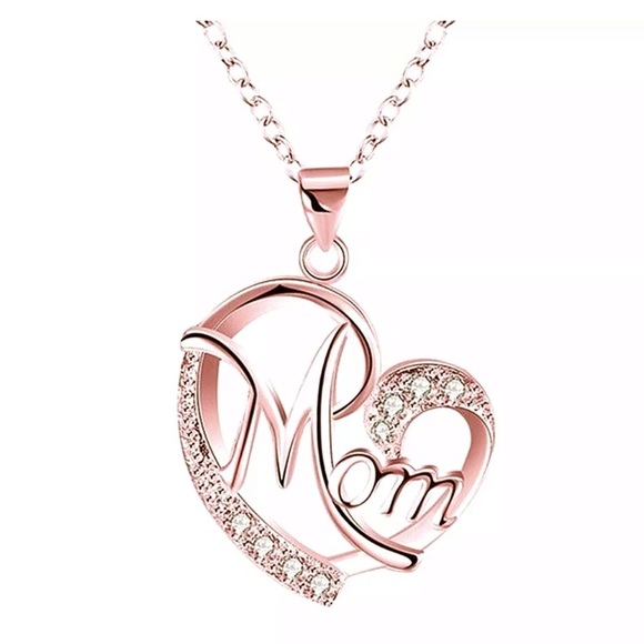 Jewelry - Love MOM Diamond Necklace